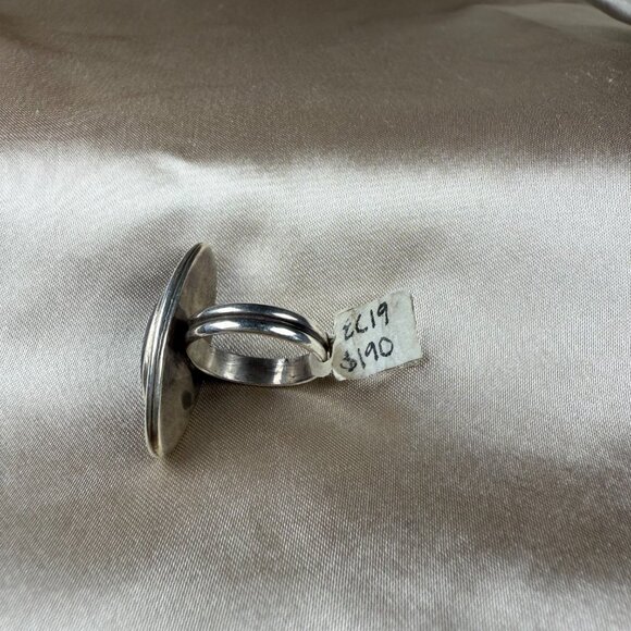 Silver Ring with Purple Amethyst Oval Gemstone Handmade Vintage Jewelry Size 7 - Picture 3 of 5